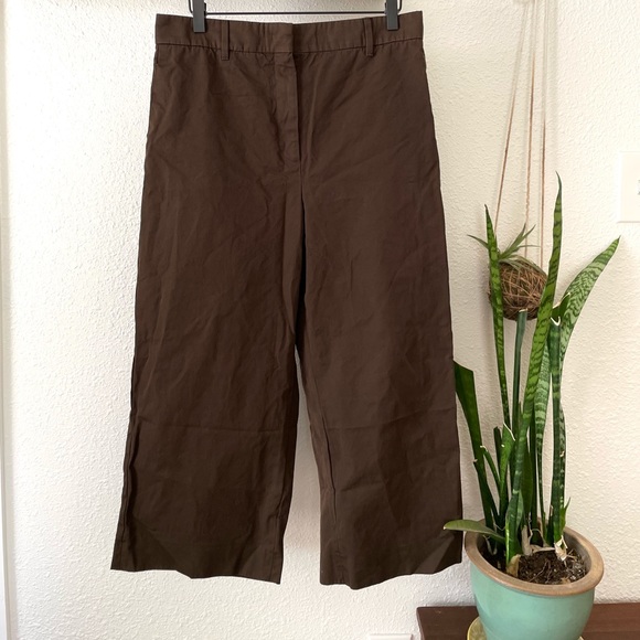 Prada high waisted brown cropped pant